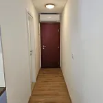 Eli スペタル