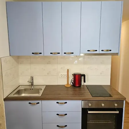 Eli